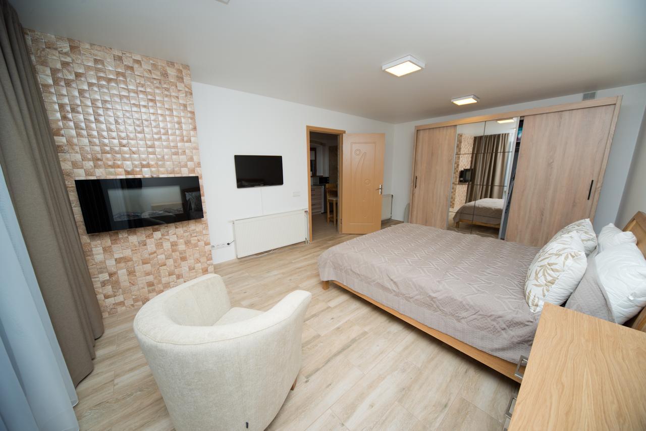 Petro Delux Apartments Kaunas Eksteriør bilde